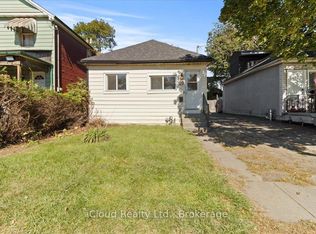 29 Biggar Ave, Hamilton, ON L8L 3Z3