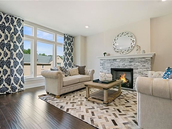 5th image of 3190 Van Aken Blvd