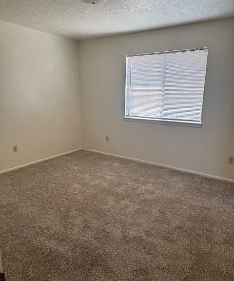 8608 Ironside Ave NE — Photo 27