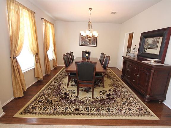 4th image of 8624 Tangleridge Dr