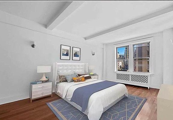 2nd image of 200 W 70th St APT 6E