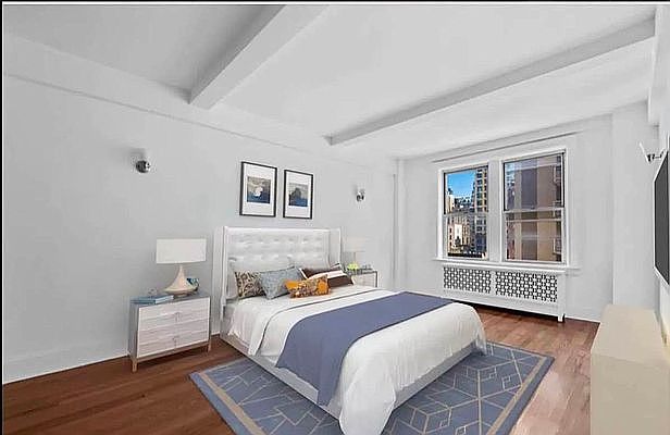 2nd image of 200 W 70th St #6X