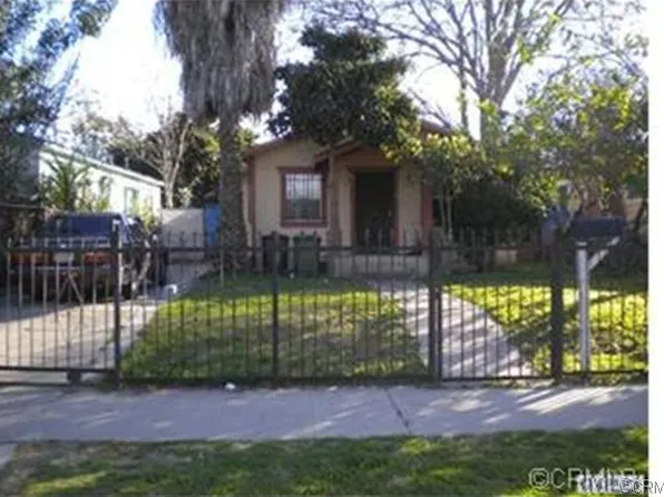1418 W 69th St, Los Angeles, CA 90047