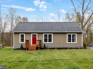 147 Fishermans Ln, Luray, VA 22835