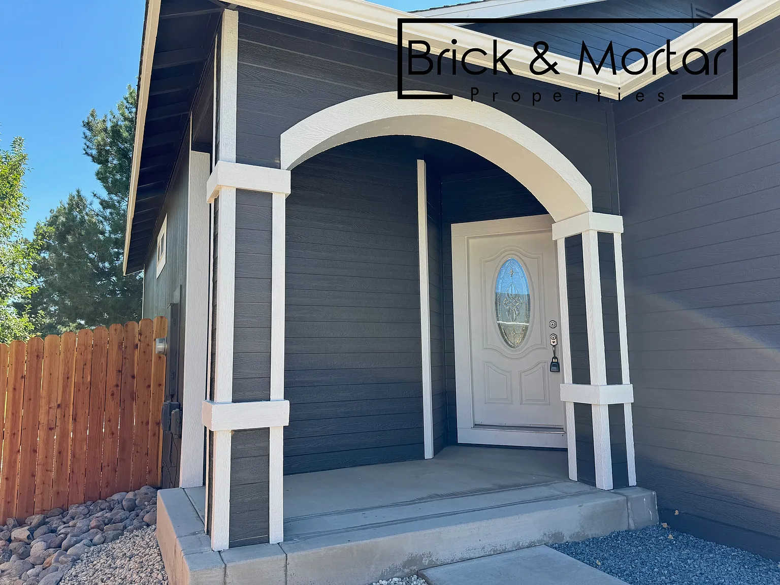 3 bed, 1418 sqft, $2,600 — Photo 2