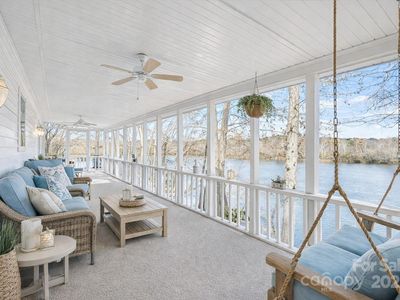 6072 Lookout Heights Dr, Claremont, NC, 28610