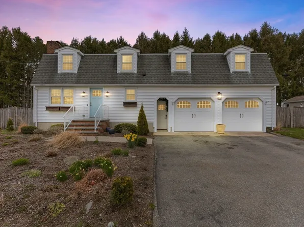 822 Regan Rd, Somerset, MA 02726