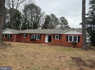 6385 Windsor Dr, King George, VA 22485