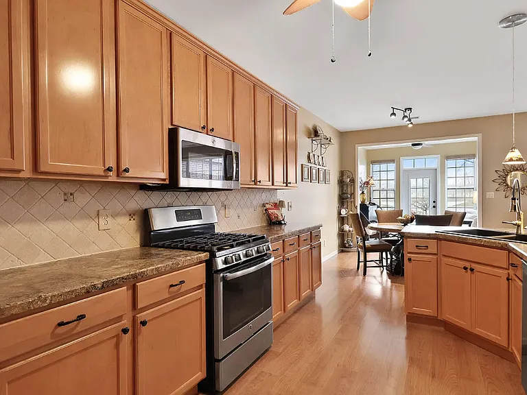 1274 Poppyfield Pl — Photo 10