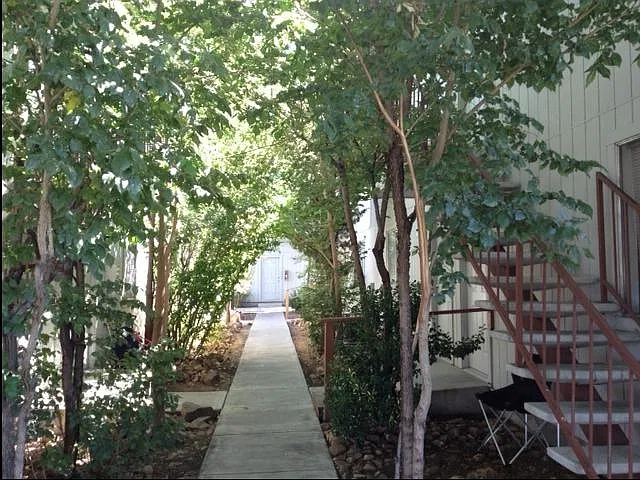 1235 E 5th St — Photo 1