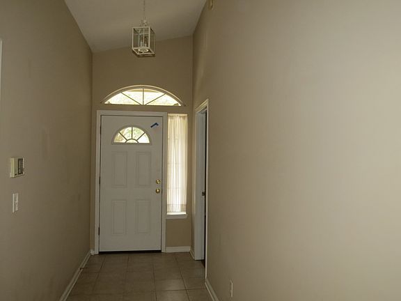 4th image of 1120 Summerchase Dr