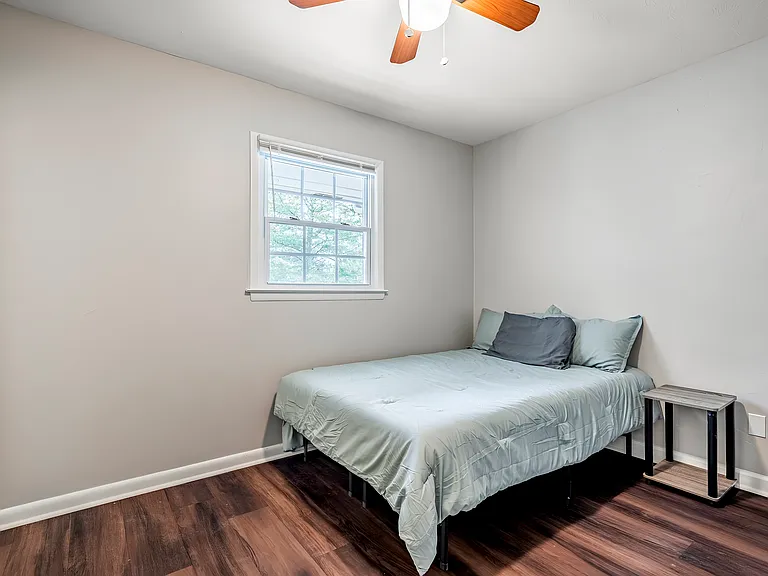 W Bourne Dr — Photo 1