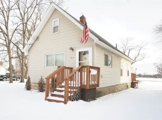 1513 Locust St, Jackson, MI 49203