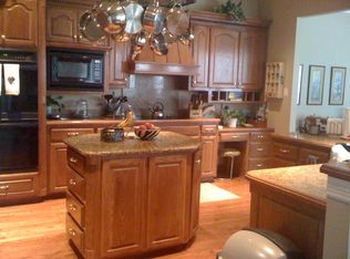 608 Liechty Ct, Heath, TX 75032