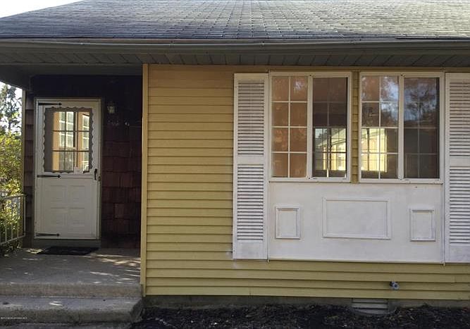 1st image of 34B Easton Dr #61