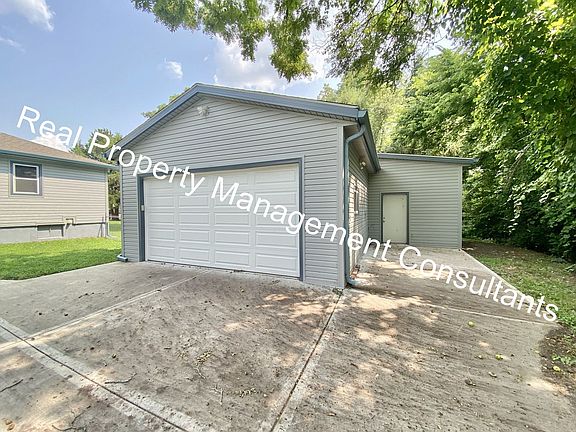 4th image of 1351 Kiowa St