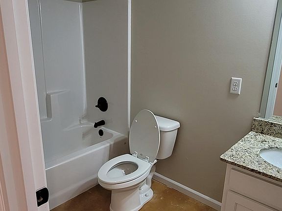 5th image of 1634 Mignonette Ln