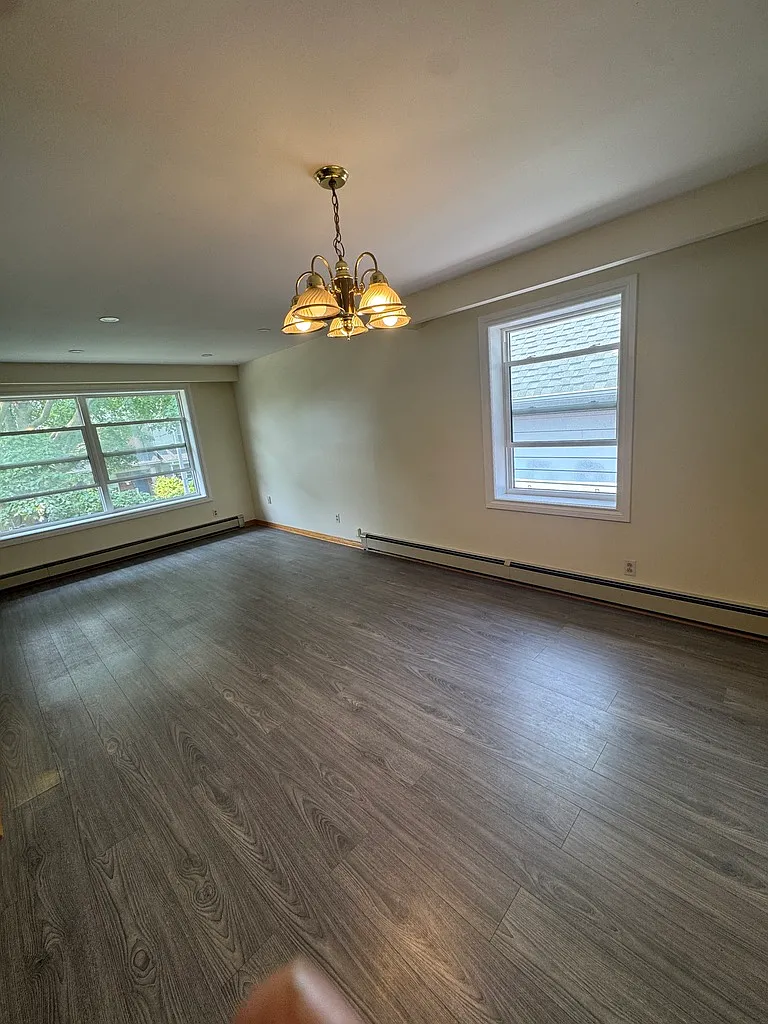 2 bed, 1000 sqft, $2,150 — Photo 4