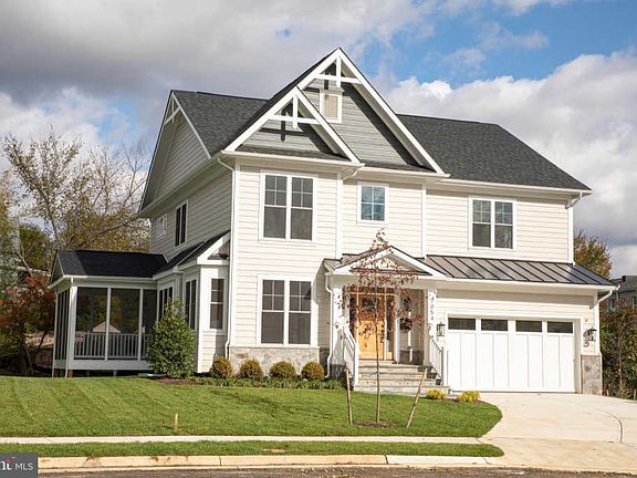 5th image of 7054 Rosemary Ct