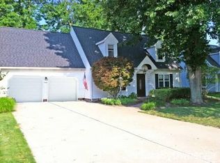 7640 Bar Harbour Ln, Mentor, OH 44060