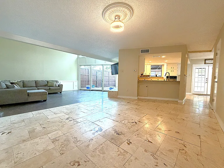 1725 Ashland Ave — Photo 11