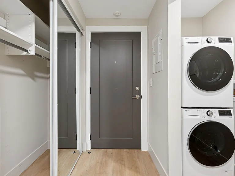 8725 Oak St #1 — Photo 18