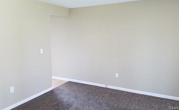 3rd image of 101 W Morehouse Ave