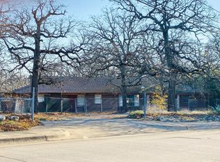 6217 Forest Hill Dr, Forest Hill, TX 76119