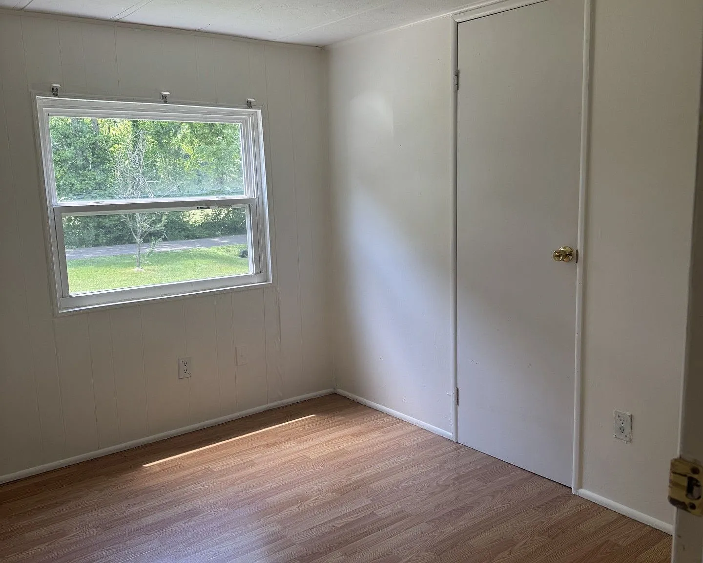 957 W Independence St — Photo 3