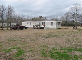 26 Luke Ln, Picayune, MS 39466