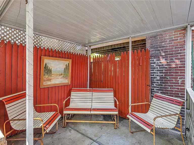 204 Johnston Ave — Photo 28