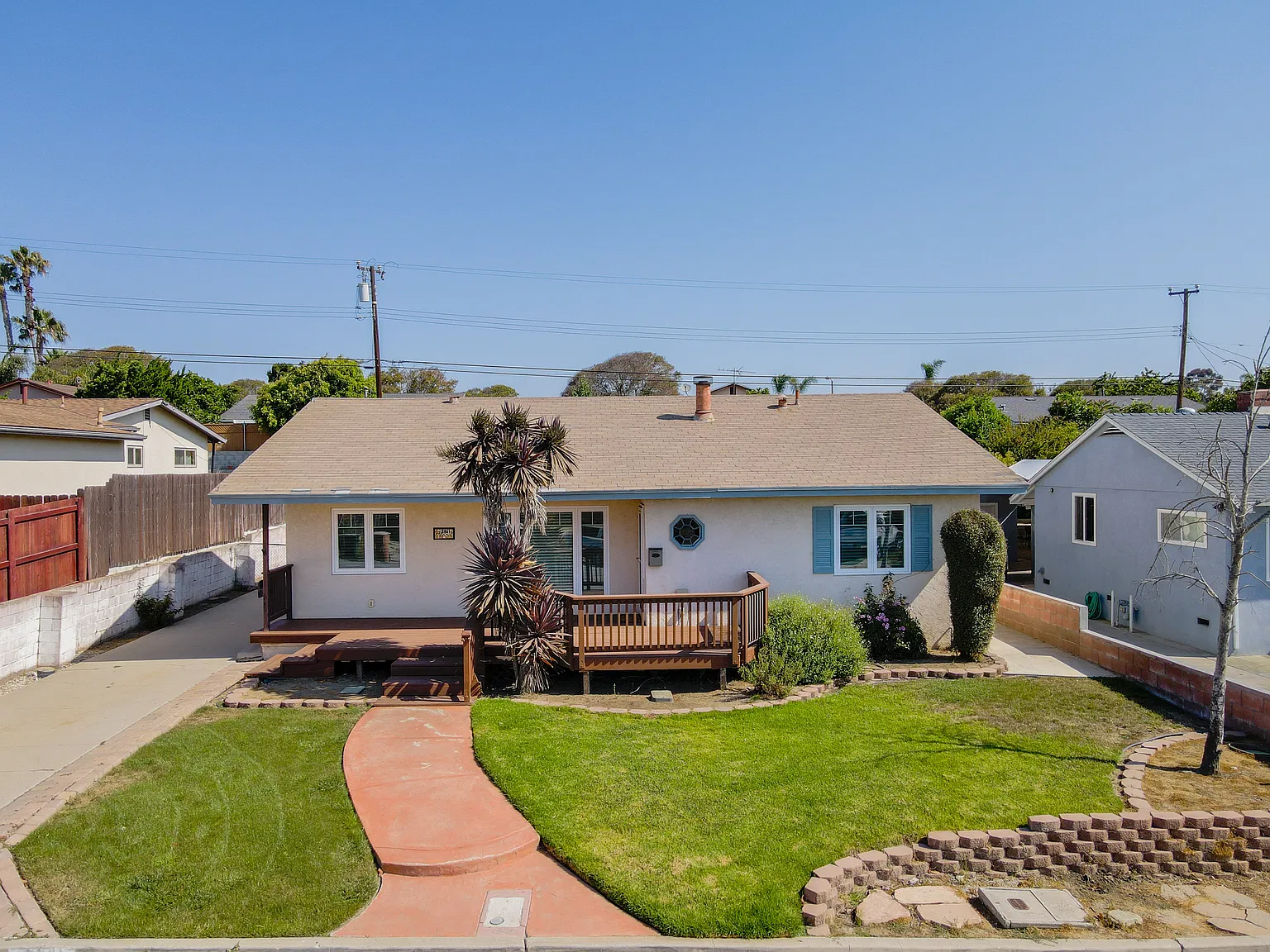 3 bed, 1272 sqft, $4,000 — Photo 1