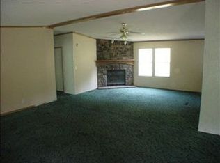 1067B Rr 1, Wayne, WV 25570