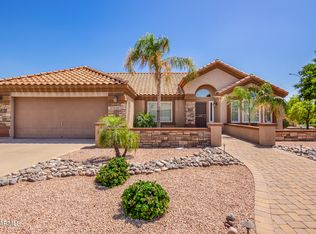 6407 E Presidio St, Mesa, AZ 85215