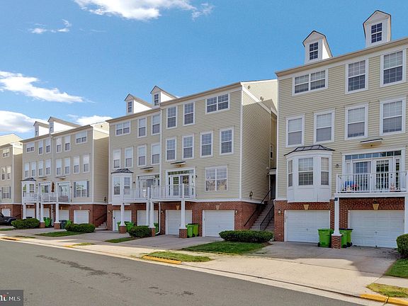 3rd image of 13614 Salk St #126