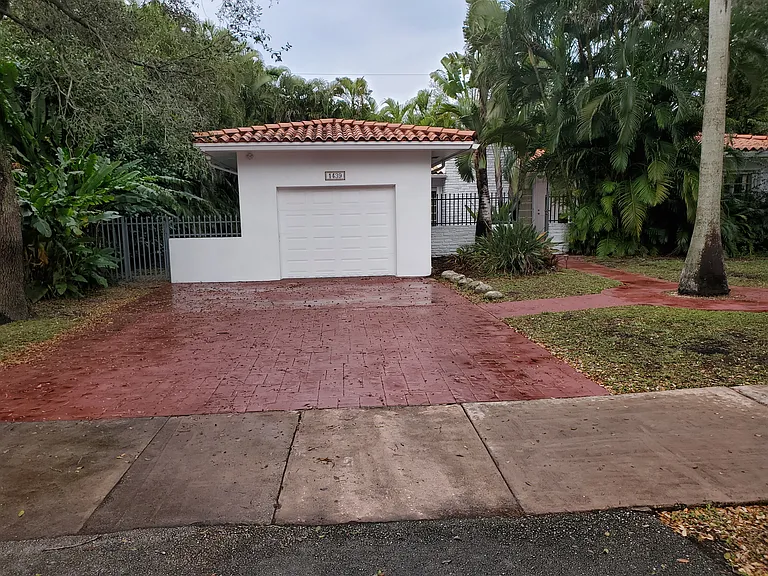 1439 Miller Rd — Photo 4
