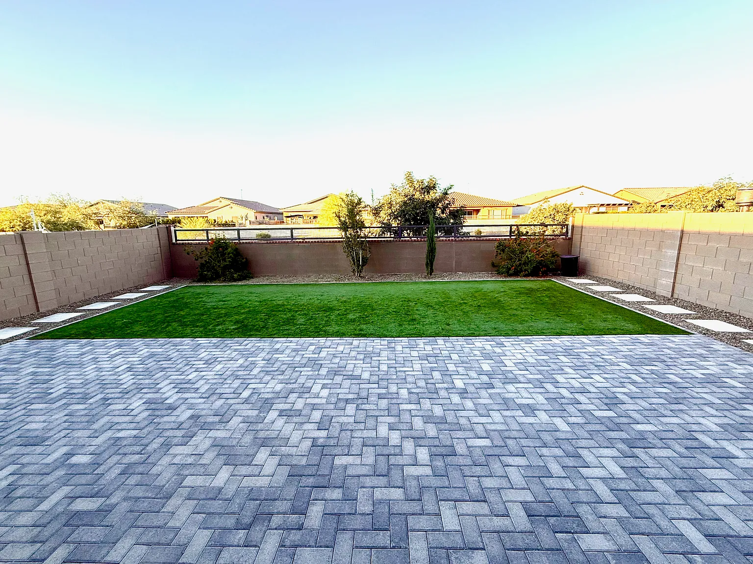 4316 E Appaloosa Rd — Photo 2
