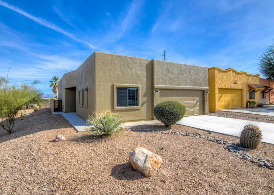 1st image of 2760 N Bell Hollow Pl