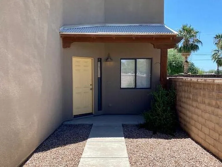 853 W Calle Estrella De Noche — Photo 4