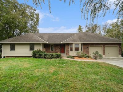 1605 E County Road H, Liberty, MO, 64068