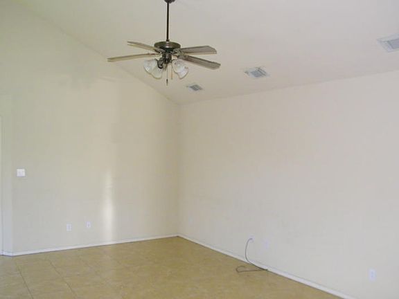 3rd image of 2905 Santa Sofia St