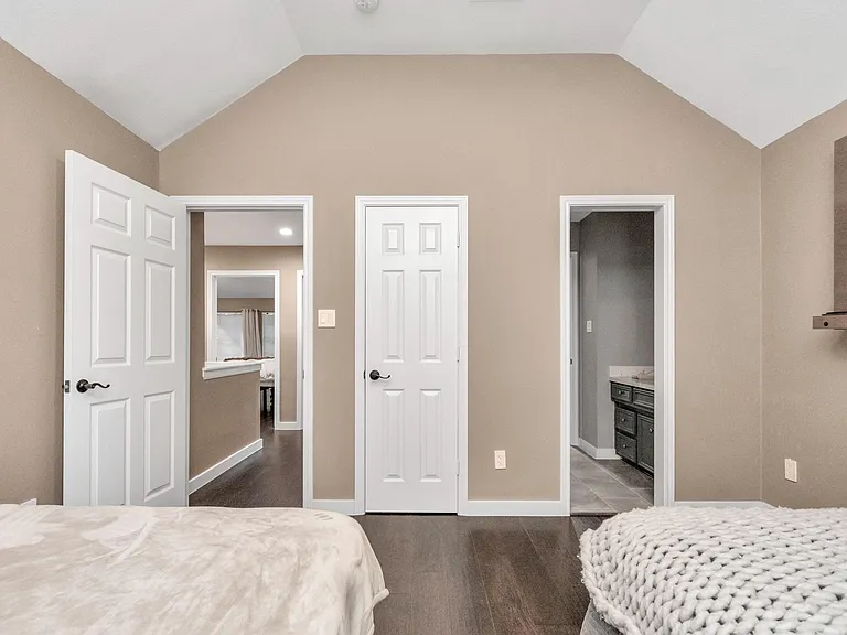 3210 Shadowwalk Dr — Photo 12