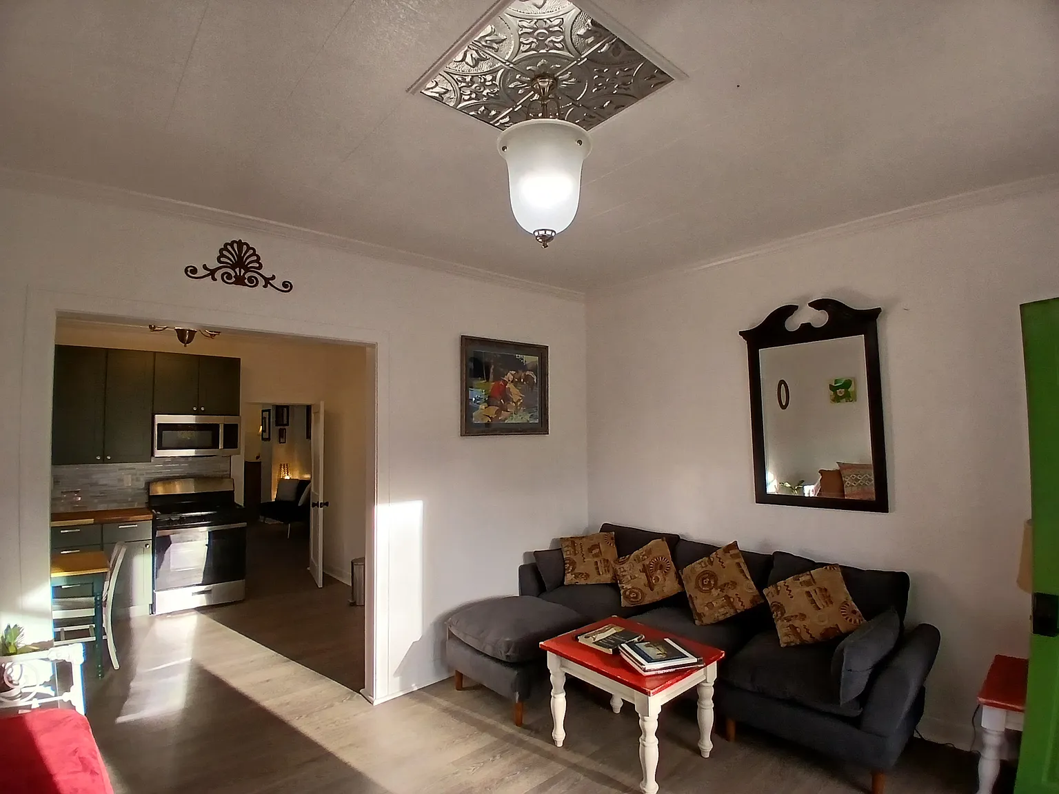 1 bed, 700 sqft, $2,750 — Photo 3