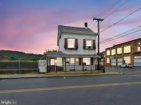 150 W Columbia St, Schuylkill Haven, PA 17972
