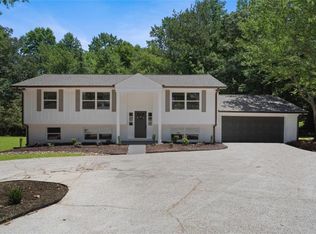 381 Thigpen Rd, Newnan, GA 30263