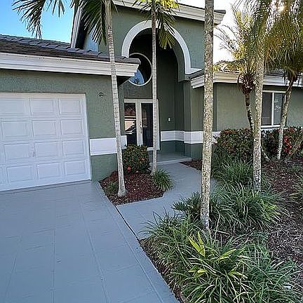 3rd image of 965 NW 197th Ave