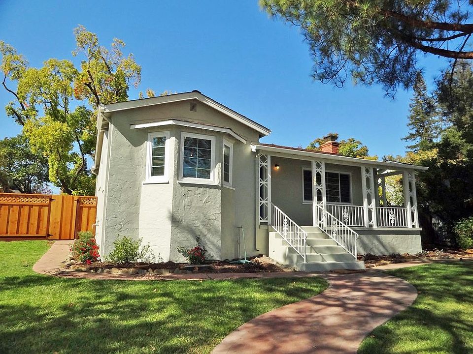 1st image of 663 N Santa Cruz Ave