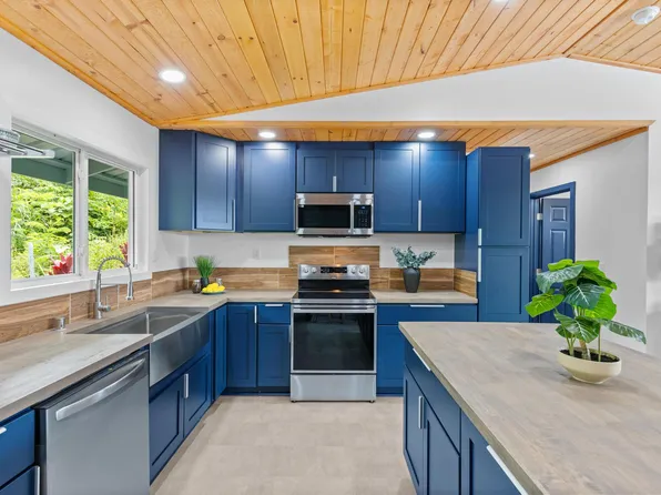 15-2778 Nenue St, Pahoa, HI 96778