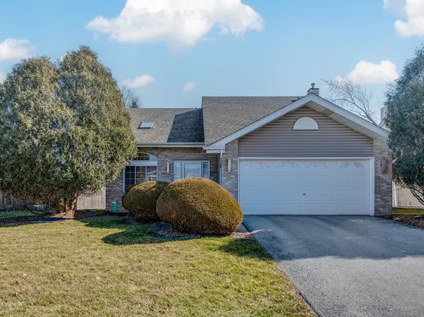19817 Terrace Ave, Lynwood, IL 60411