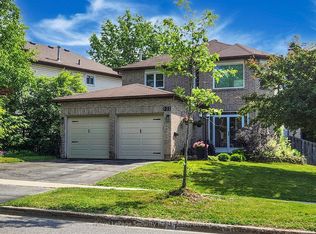 122 Browning Trl, Barrie, ON L4N 6R3